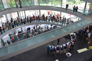 The crowd watching the EMBL choir singing at Lab Day